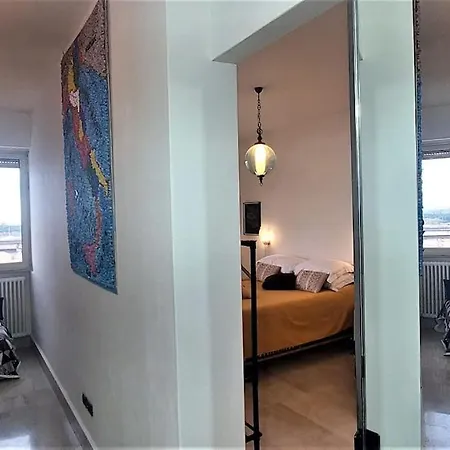 Penthouse Near Rome, Free Parking.