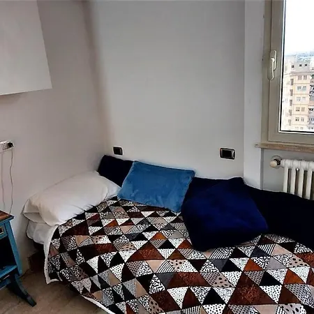 Penthouse Near Rome, Free Parking. Apartment *